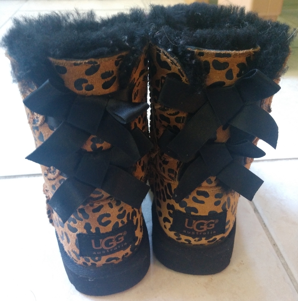 Leopard Uggs 🐆